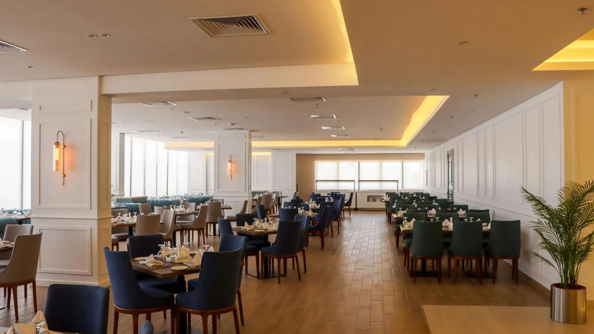 ****  Best Western Plus Jeddah Hotel Madinah Road Saudi Arabia